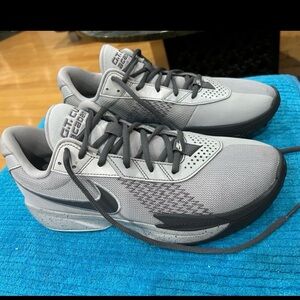 Nike Gray and Dark Gray Mesh Training Shoes in a great condition, 10.5 size
